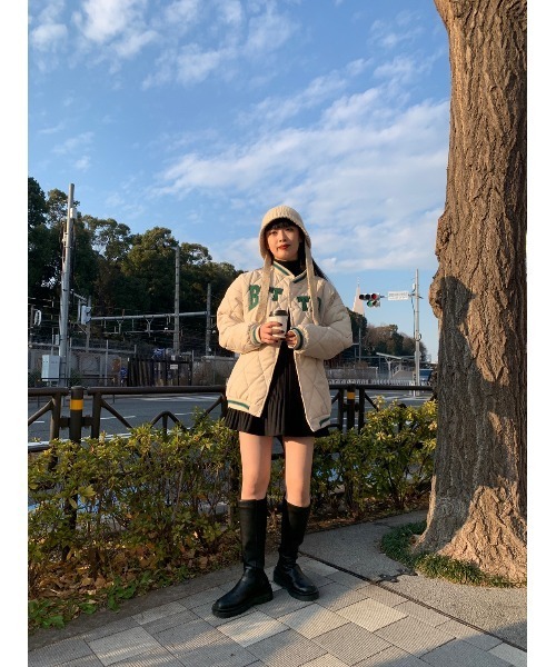 WC（ダブル シー）の「ロゴ中綿スタジャン（スタジャン・レディース・ブラック/ベージュ・FREE）」の19枚目の写真