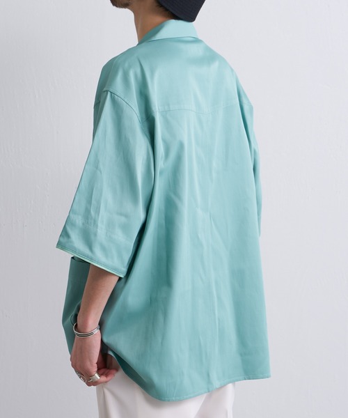 Lui's（ルイス）の「【SILLIS / シリス】パイピングサテンシャツ（シャツ/ブラウス・メンズ・エメラルド/ダークグレー・44/46）」の10枚目の写真