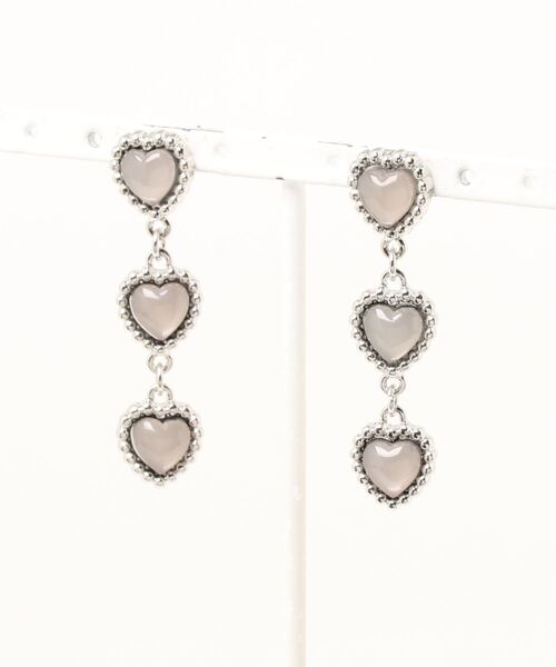 Me%（ミィパーセント）の「トリプルハートピアス（ピアス（両耳用）・レディース・イエロー/グレー/ブラック・FREE）」の16枚目の写真