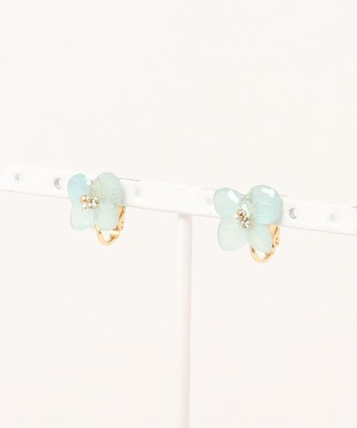 tone（トーン）の「【よひらのはな】紫陽花の花びらイヤリング（イヤリング・レディース・ホワイト/パープル/ネイビー/グレー/ピンク/ブルー/グリーン/グリーン系その他・FREE）」の6枚目の写真