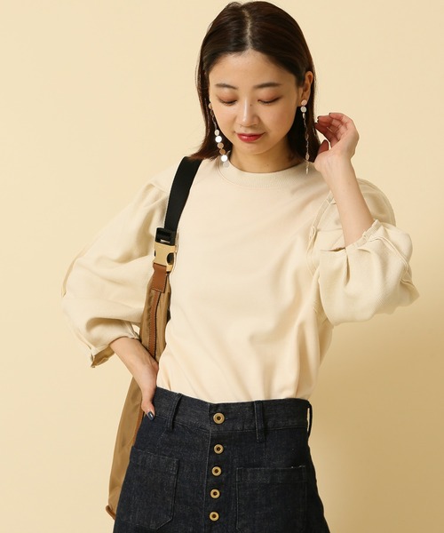 Giboulee(ジブール)の「【GibouLee/ジブール】 ボリュームスリーブプルオーバー(Tシャツ/カットソー・レディース・ブラック/アイボリー・FREE)」の3枚目の写真