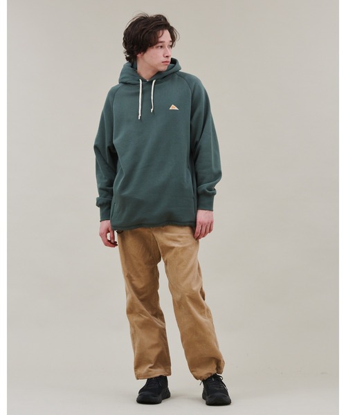 KELTY(ケルティ)の「KELTY/ケルティ ミニロゴスウェットパーカー(パーカー・メンズ・ブラック/ベージュ/グリーン/マスタード/グレー・M/L/S/XL)」の18枚目の写真
