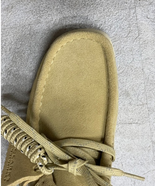 Clarks（クラークス）の「CLARKS/クラークス　Wallabee GTX ワラビー　レディース　ゴアテックス（スニーカー・レディース・ベージュ・5/5.5/4.5）」の3枚目の写真