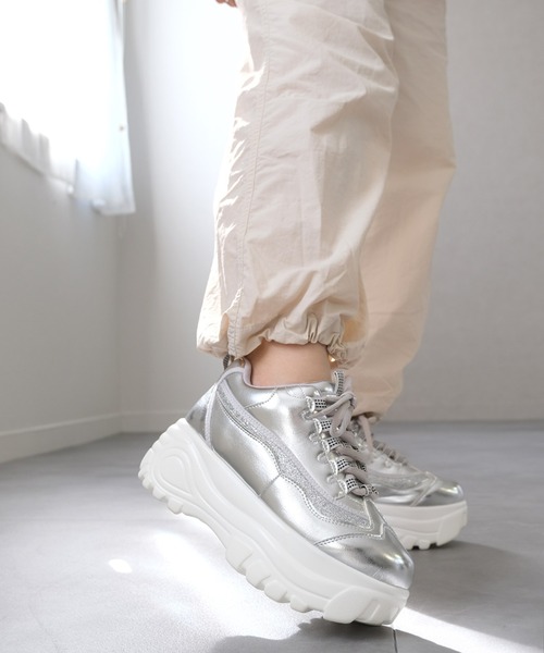 AmiAmi（アミアミ）の「【2025SS新色登場！】厚底スニーカー（スニーカー・レディース・ホワイト/ブラック/レオパード/ベージュ/シルバー・LL/3L/S/M/L/5L/4L）」の8枚目の写真