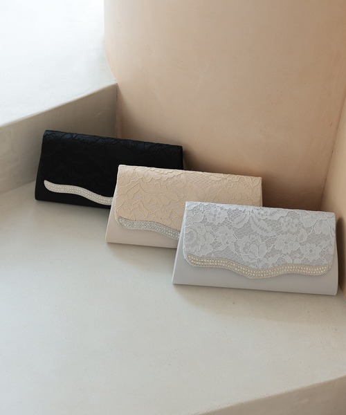 Kana（カナ）の「ウェーブ ラインストーン スクエア 3way 結婚式 お呼ばれ パーティーバッグ（ハンドバッグ・レディース・シルバー/ベージュ/ブラック・フリー）」の10枚目の写真