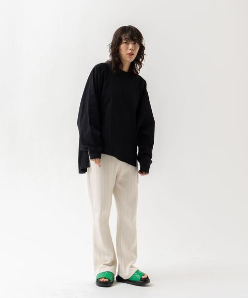 CITEN（シテン）の「＜CITEN＞ヘリンボン セミフレア パンツ（スウェットパンツ・レディース・ダークグレー/オフホワイト・FREE）」の4枚目の写真