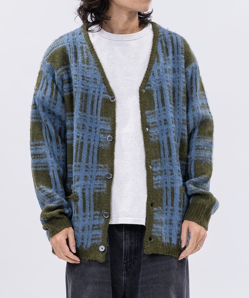 JOHN'S CLOSET(ジョンズクローゼット)の「【22】モヘアタッチ ジャガード カラー カーディガン ソリッド/レオパード/チェック(カーディガン/ボレロ・メンズ・ブラック/ネイビー/ブラウン/ターコイズブルー/グリーン/マスタード/ブラック系その他/ブラウン系その他/グリーン系その他/オレンジ/ブラウン系/ベージュ系/オリーブ系/グリーン系/ネイビー系/ブルー系/オリーブ系2/オフホワイト/ブラック系2/ネイビー系2/ピンク系/ブラック系3/ブルー系3/マルーン/ピンク系その他/ホワイト系その他/ホワイト系3・MEDIUM/LARGE/X-LARGE)」の15枚目の写真