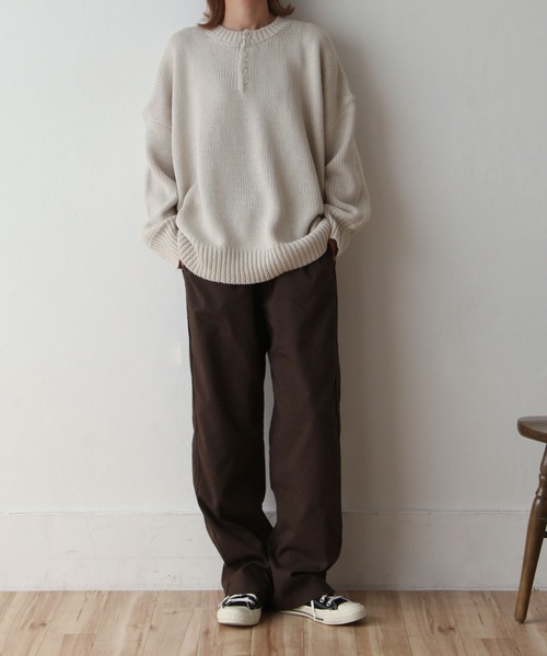 Chillfar（チルファー）の「ヘンリーネックボリュームニット（ニット