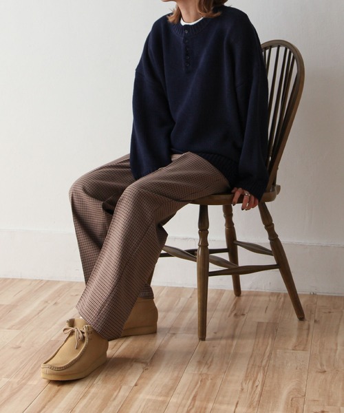 Chillfar(チルファー)の「ヘンリーネックボリュームニット(ニット/セーター・レディース・イエロー/オレンジ/ネイビー/グリーン/アイボリー/カーキ/グレー/ピンク・FREE)」の15枚目の写真