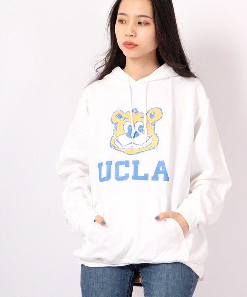 UCLA(ユーシーエルエー)の「8.0oz カレッジロゴ フードスウェット プルオーバーパーカー 2022AW(パーカー・メンズ・ホワイト/グレー/イエロー/ネイビー系/アッシュグレー・M/L)」の12枚目の写真