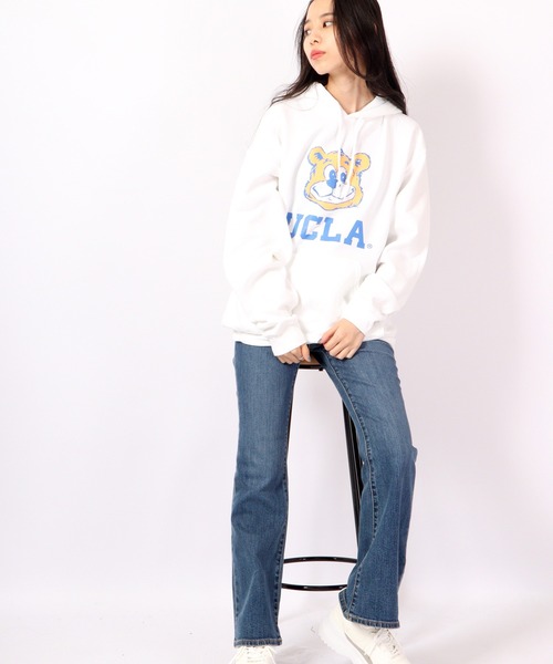 UCLA(ユーシーエルエー)の「8.0oz カレッジロゴ フードスウェット プルオーバーパーカー 2022AW(パーカー・メンズ・ホワイト/グレー/イエロー/ネイビー系/アッシュグレー・M/L)」の16枚目の写真