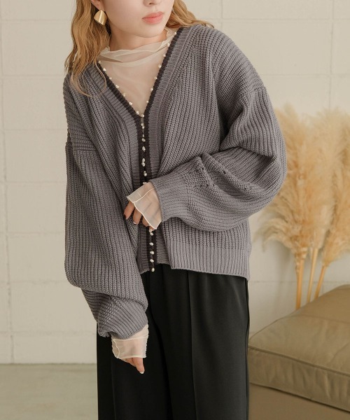 Bab（バブ）の「バイカラーパールカーディガントップス（カーディガン/ボレロ・レディース・チャコールグレー/アイボリー/モカ・FREE）」の19枚目の写真