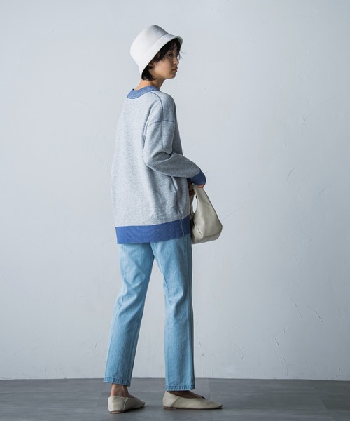 socolla（ソコラ）の「【socolla】センタープレスフレアデニムパンツ（デニムパンツ・レディース・ブラック/ブルー・M/S）」の22枚目の写真