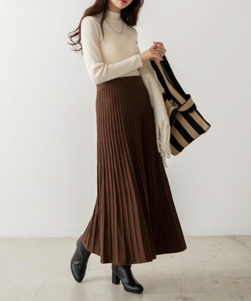 OLUPIC（オルピック）の「OLUPIC/【WEB限定】ニットフレアスカート（スカート・レディース・アイボリー/ブラウン/ダークグレー・FREE）」の17枚目の写真