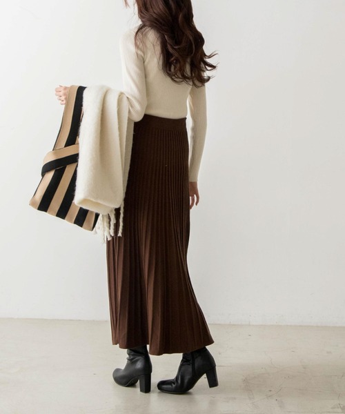 OLUPIC（オルピック）の「OLUPIC/【WEB限定】ニットフレアスカート（スカート・レディース・アイボリー/ブラウン/ダークグレー・FREE）」の9枚目の写真
