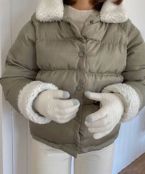 by muni:r（バイ ムニール）の「フリースカラーショートダウン（ダウンジャケット/コート・レディース・ブラック/アイボリー/カーキ・FREE）」の3枚目の写真