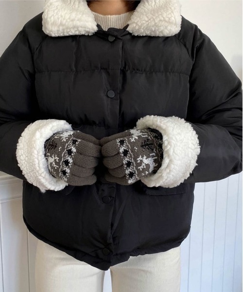 by muni:r（バイ ムニール）の「フリースカラーショートダウン（ダウンジャケット/コート・レディース・ブラック/アイボリー/カーキ・FREE）」の5枚目の写真