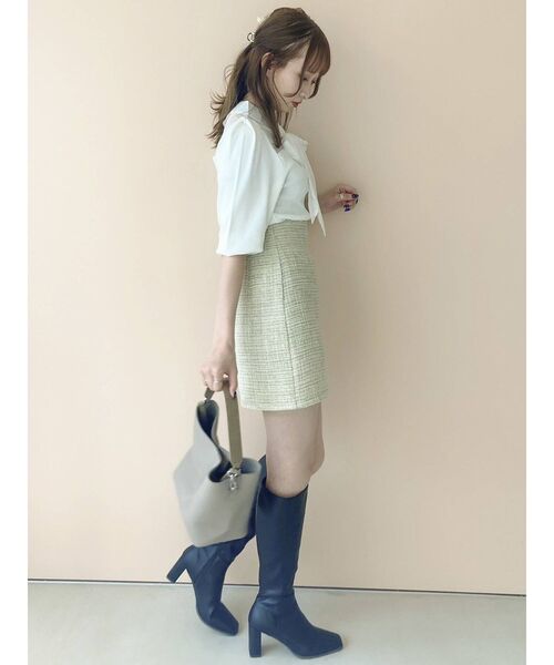 dazzlin（ダズリン）の「カーブラインミニスカート（スカート・レディース・グレー/オレンジ/グリーン・SMALL/MEDIUM）」の15枚目の写真