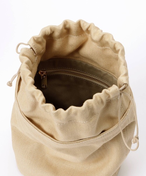 ANITA BILARDI（アニタビラルディ）の「【ANITA BILARDI(アニタ ビラルディ)】カットワークバッグ（トートバッグ・レディース・キャメル/オフホワイト・2）」の7枚目の写真