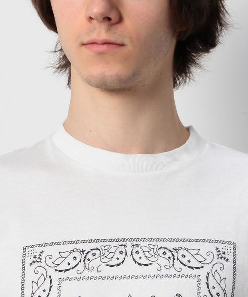 coen(コーエン)の「【smart 2015年 7月号掲載】USAコットンプリントTバンダナ(Tシャツ/カットソー・メンズ・ホワイト/ネイビー・X-LARGE/MEDIUM/LARGE/SMALL)」の11枚目の写真