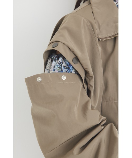 rienda（リエンダ）の「フリルショルダー2WAYブルゾン（ブルゾン・レディース・カーキ/アイボリー/ブラック・FREE）」の20枚目の写真