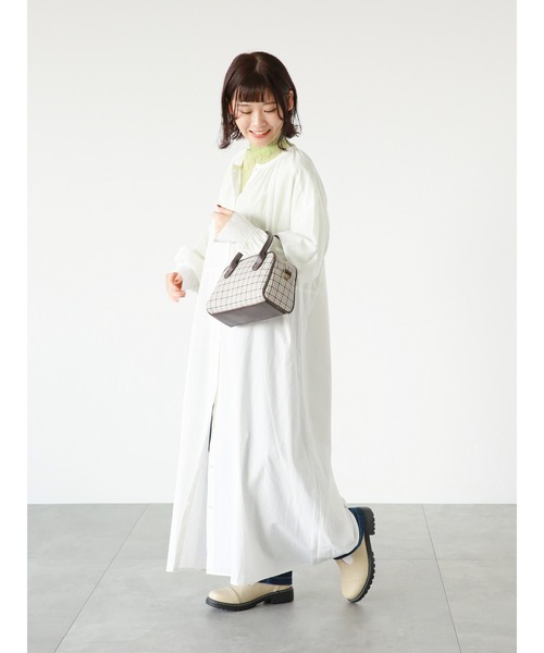 ehka sopo（エヘカソポ）の「ギャザーシャツワンピース（シャツワンピース・レディース・オフホワイト/ブラック/サックスブルー・ﾌﾘ-）」の7枚目の写真