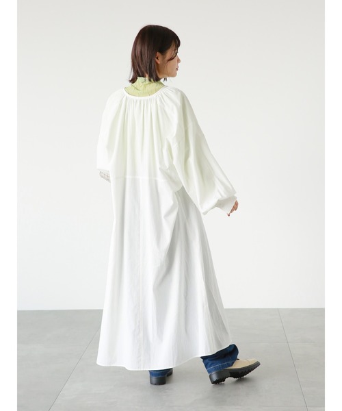 ehka sopo（エヘカソポ）の「ギャザーシャツワンピース（シャツワンピース・レディース・オフホワイト/ブラック/サックスブルー・ﾌﾘ-）」の8枚目の写真