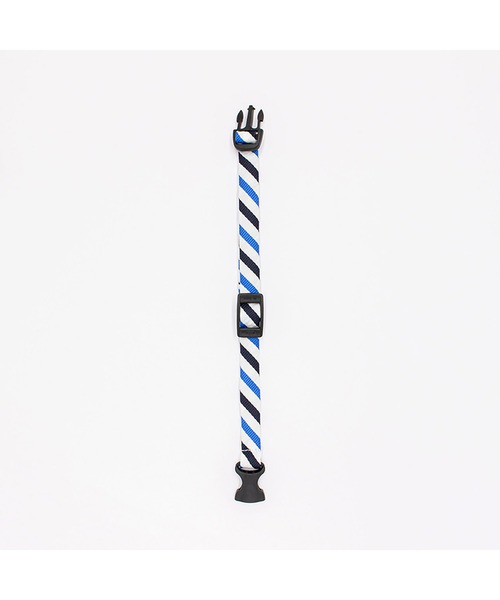 giraffe(ジラフ)の「【 ネクタイ専門店 giraffe 】 猫のための蝶ネクタイ(ハーフサッカーレジレジメン蝶タイ)BLUE(蝶ネクタイ・メンズ・ブルー・FREE)」の10枚目の写真