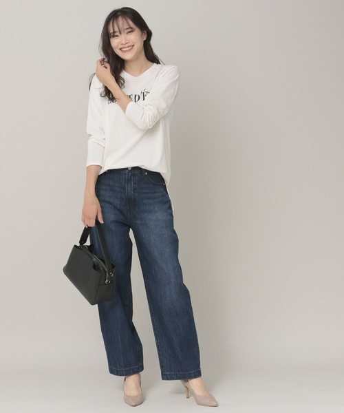 Elura(エルーラ)の「長袖ロゴTシャツ(Tシャツ/カットソー・レディース・ホワイト/チャコールグレー・MEDIUM/LARGE)」の9枚目の写真