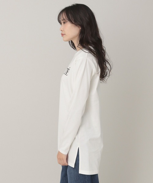 Elura(エルーラ)の「長袖ロゴTシャツ(Tシャツ/カットソー・レディース・ホワイト/チャコールグレー・MEDIUM/LARGE)」の14枚目の写真