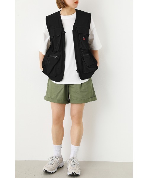 RODEO CROWNS WIDE BOWL（ロデオクラウンズワイドボウル）の「O/D アクティブベスト（ベスト・レディース・カーキ/ブラック・FREE）」の4枚目の写真