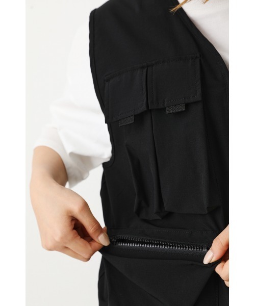 RODEO CROWNS WIDE BOWL（ロデオクラウンズワイドボウル）の「O/D アクティブベスト（ベスト・レディース・カーキ/ブラック・FREE）」の9枚目の写真