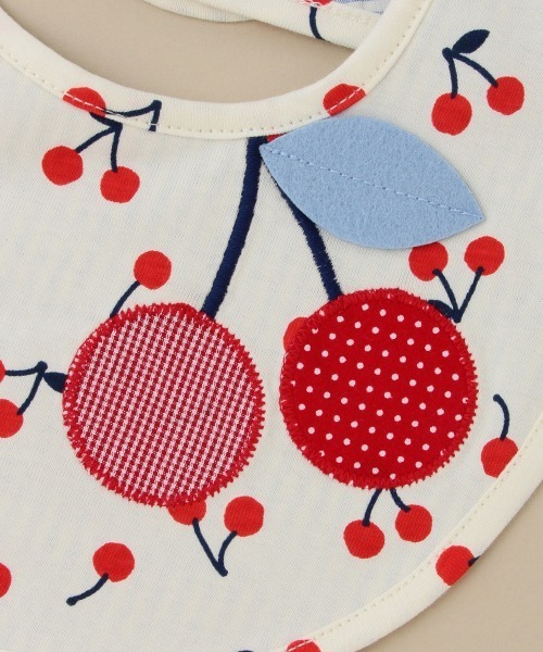 baby cheer（ベイビーチアー）の「さくらんぼスタイ（スタイ/よだれかけ・キッズ・レッド・FREE）」の5枚目の写真