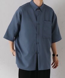 サイドスリットベーシックルーズシャツ