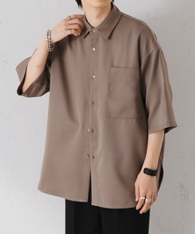 サイドスリットベーシックルーズシャツ