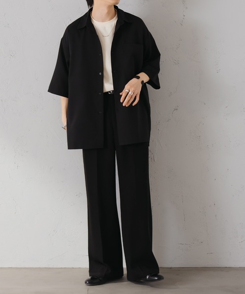 epnok(エプノック)の「サイドスリットベーシックルーズシャツ(シャツ/ブラウス・メンズ・ブラック/チャコールグレー/モカ/オフホワイト/グレイッシュベージュ/グレイッシュブルー・SMALL/X-SMALL/LARGE/MEDIUM)」の20枚目の写真