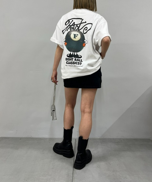 WHO'S WHO gallery(フーズフーギャラリー)の「COOPER FACTビリヤードフォトビッグTEE(Tシャツ/カットソー・レディース・ブラック/ホワイト/ベージュ/ネイビー/チャコールグレー・FREE)」の7枚目の写真