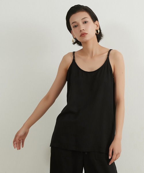 On One's Own(オンワンズオン)の「On One's Own レーヨンキャミソール(キャミソール・レディース・テラコッタ/クリーム/オリーブ/ブラック・S/M)」の9枚目の写真