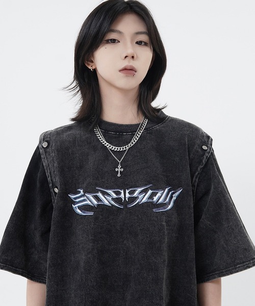 ARULE（アルール）の「『ARULE/アルール』2WAYボタンスリーブピグメントビッグTEE 【CN】（Tシャツ/カットソー・レディース・ブラック・XL/L）」の2枚目の写真