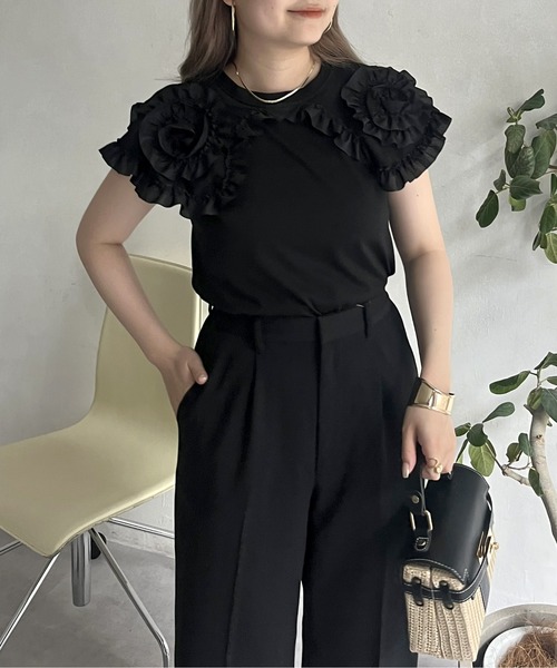prose verse（プロズヴェール）の「フラワーモチーフフリルノースリトップス（Tシャツ/カットソー・レディース・ブラック/オフホワイト・MEDIUM）」の19枚目の写真
