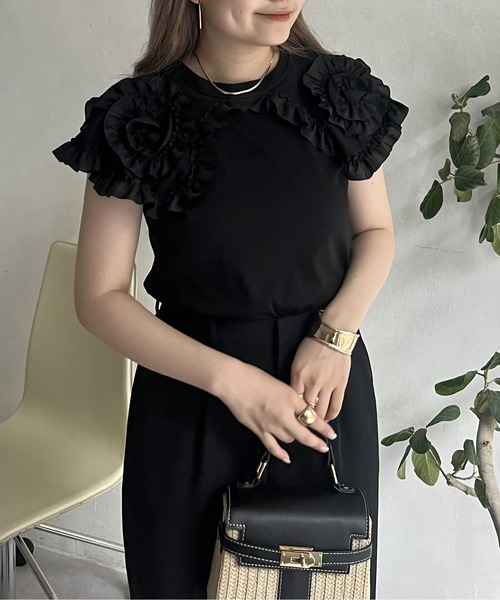 prose verse（プロズヴェール）の「フラワーモチーフフリルノースリトップス（Tシャツ/カットソー・レディース・ブラック/オフホワイト・MEDIUM）」の20枚目の写真
