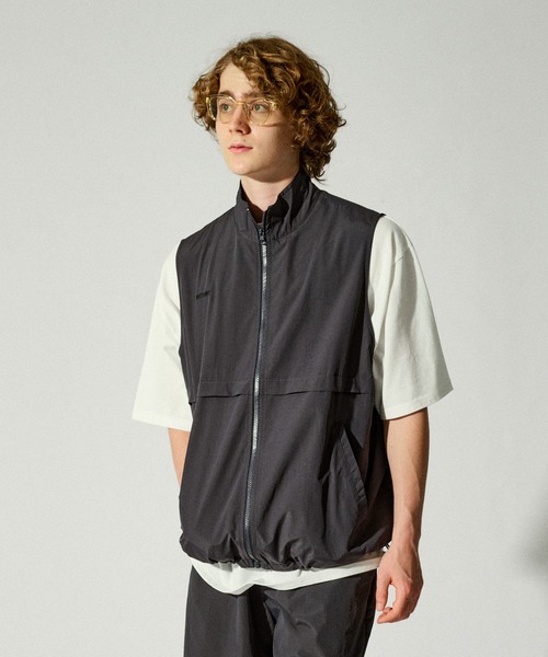 C.E cavempt NYLON ZIP VEST ナイロンベスト　XL セール】NYLON FULL ZIP VEST/ナイロンフルジップベスト
