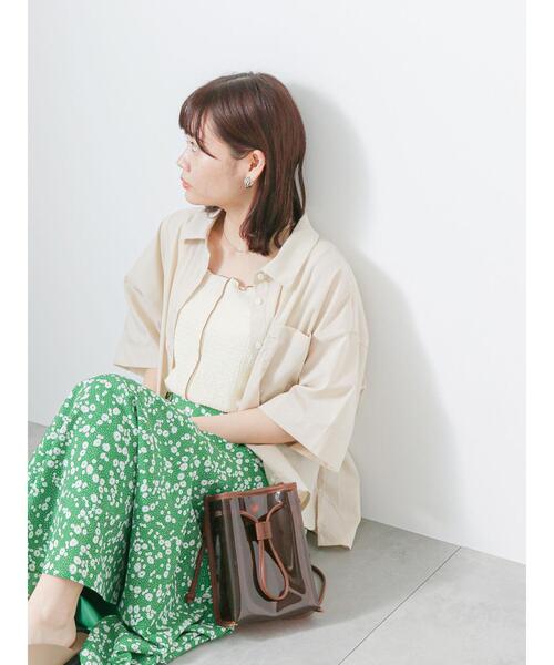 ehka sopo（エヘカソポ）の「ボックスシルエットシャツ（シャツ/ブラウス・レディース・ベージュ/サックスブルー/ブラック/オフホワイト・F）」の3枚目の写真