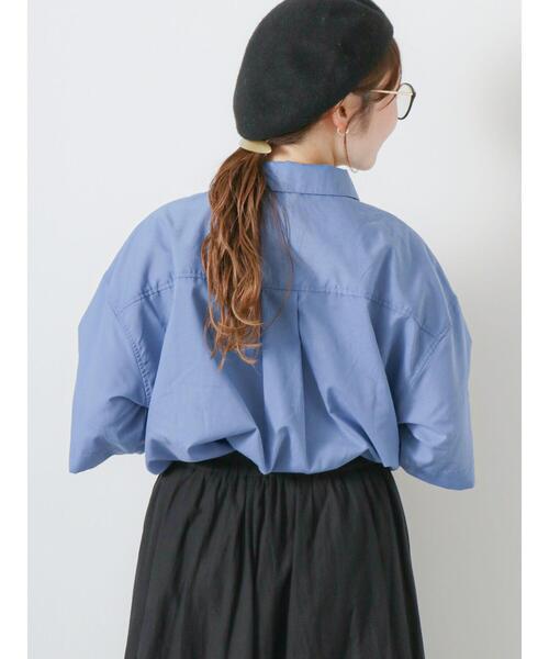 ehka sopo（エヘカソポ）の「ボックスシルエットシャツ（シャツ/ブラウス・レディース・ベージュ/サックスブルー/ブラック/オフホワイト・F）」の22枚目の写真