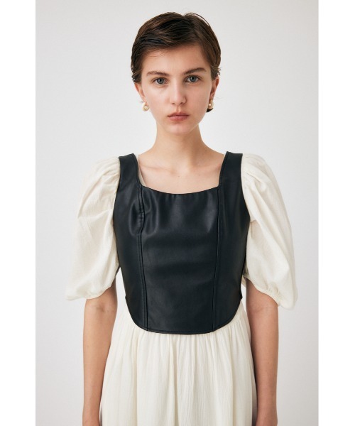 MOUSSY（マウジー）の「F/LEATHER BUSTIER トップス（キャミソール・レディース・ブラック/グレー・1/2）」の7枚目の写真