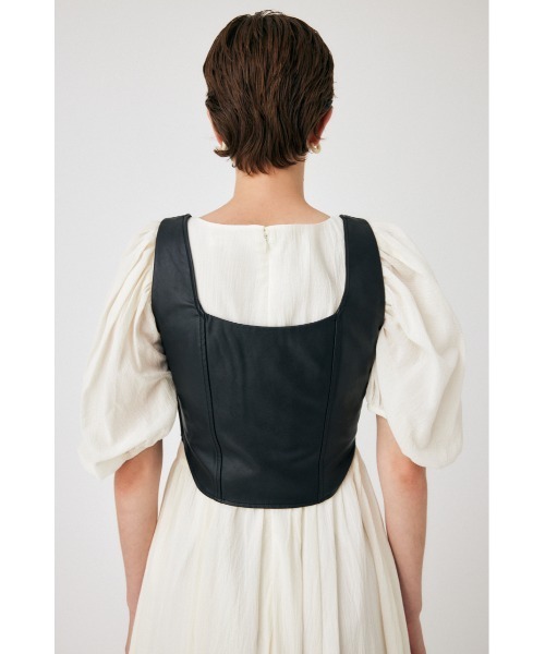 MOUSSY（マウジー）の「F/LEATHER BUSTIER トップス（キャミソール・レディース・ブラック/グレー・1/2）」の18枚目の写真