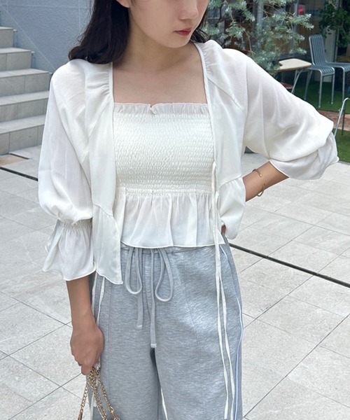 one after another NICE CLAUP（ワンアフターアナザーナイスクラップ）の「シャーリングビスチェセットブラウス（シャツ/ブラウス・レディース・コーラルピンク/アイボリー/ピンクベージュ/ブラック・FREE）」の2枚目の写真