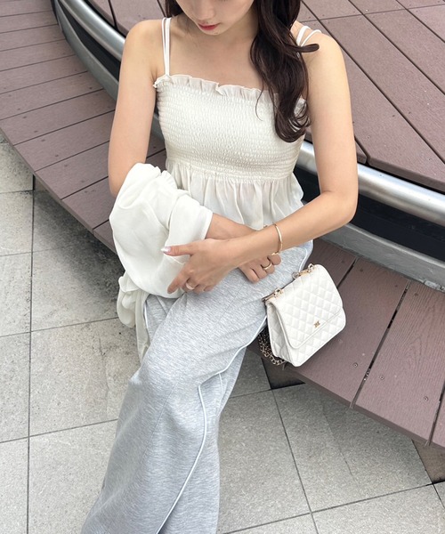 one after another NICE CLAUP（ワンアフターアナザーナイスクラップ）の「シャーリングビスチェセットブラウス（シャツ/ブラウス・レディース・コーラルピンク/アイボリー/ピンクベージュ/ブラック・FREE）」の9枚目の写真