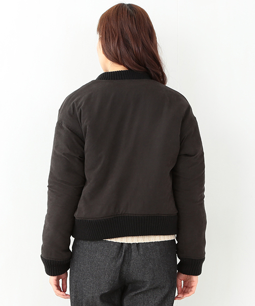 CAROLINA GLASER（カロリナ グレイサー）の「CAROLINA GLASER / リバーシブル ボアブルゾン（ブルゾン・レディース・ブラック/カーキブラウン・ONE SIZE）」の7枚目の写真