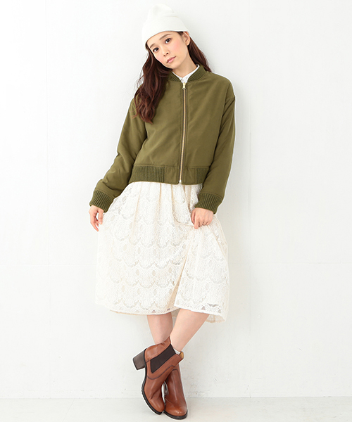 CAROLINA GLASER（カロリナ グレイサー）の「CAROLINA GLASER / リバーシブル ボアブルゾン（ブルゾン・レディース・ブラック/カーキブラウン・ONE SIZE）」の8枚目の写真